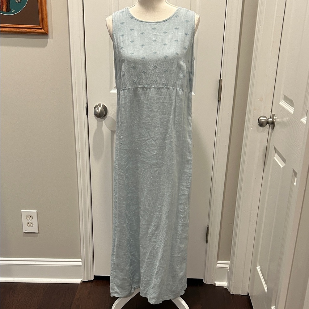 Ivy Size 8 Light Blue Sleeveless Linen Dress
